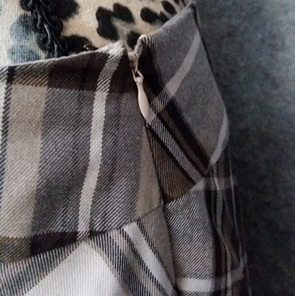East 5th Skirt - Picture 5 of 9